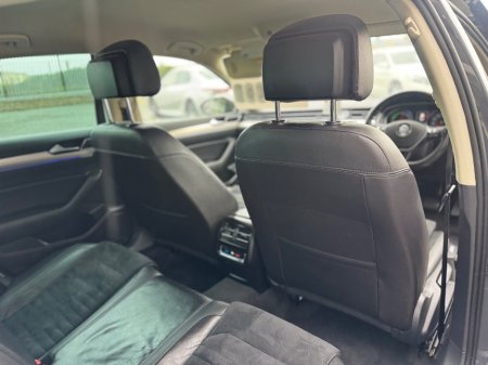 2017 Volkswagen Passat - photo 29