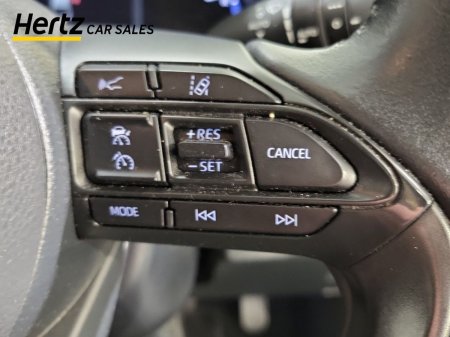 2023 Toyota Yaris - photo 25