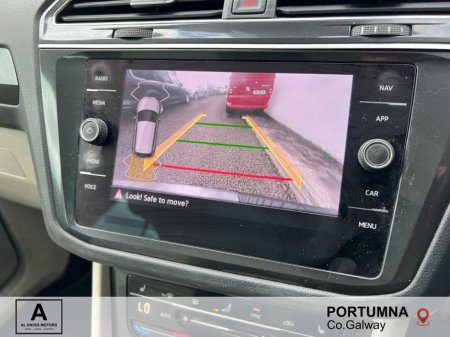 2022 Volkswagen Tiguan - photo 9