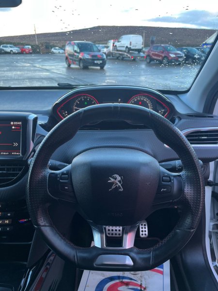 2016 Peugeot 2008 - photo 9