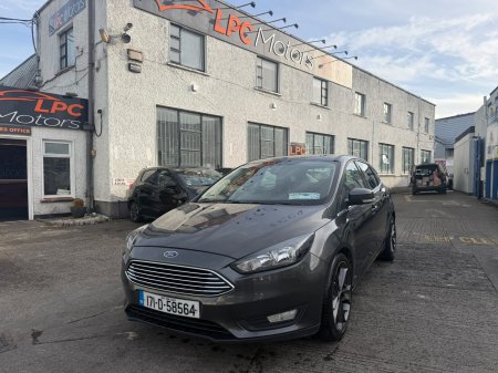 2017 Ford Focus - photo 5