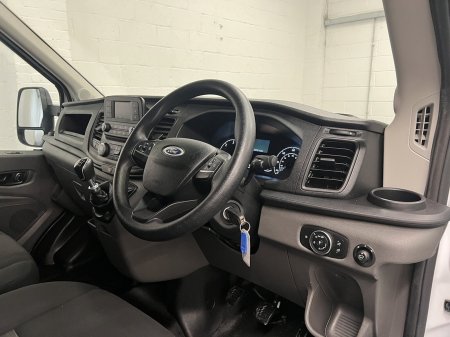 2022 Ford Transit - photo 5