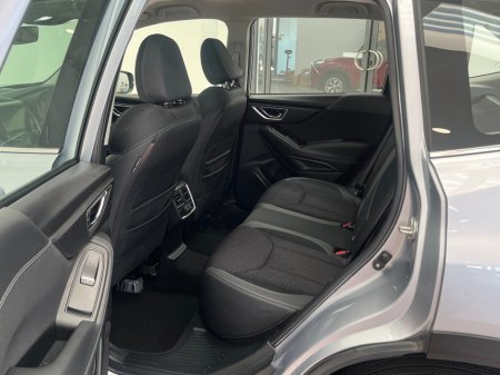 2022 Subaru Forester - photo 8