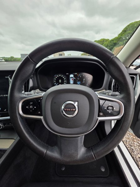 2020 Volvo V60 - photo 13