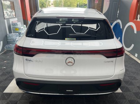 2022 Mercedes-Benz EQC - photo 4