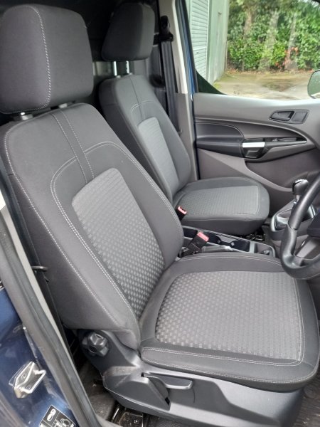 2021 Ford Transit - photo 8
