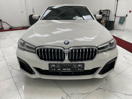 2021 BMW 5-Series - photo 6