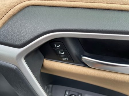 2023 Toyota RAV4 - photo 6