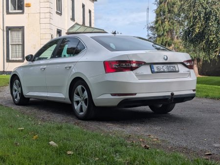 2016 Skoda Superb - photo 3