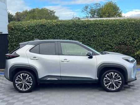 2021 Toyota Yaris Cross - photo 2