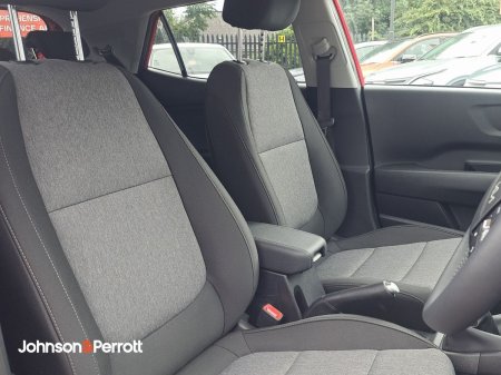 2026 Kia Stonic - photo 3