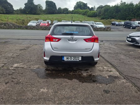 2014 Toyota Auris - photo 6