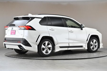 2021 Toyota RAV4 - photo 10