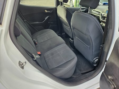 2018 Ford Fiesta - photo 9