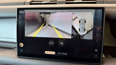 2025 Land Rover Discovery - photo 17