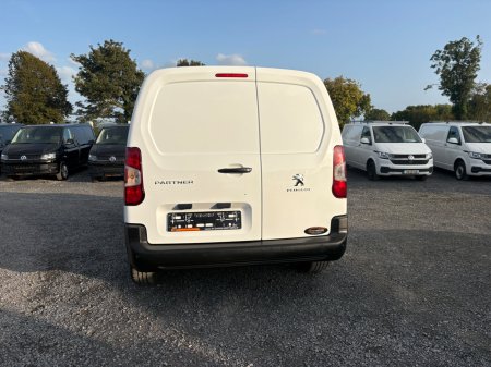 2020 Peugeot Partner - photo 5
