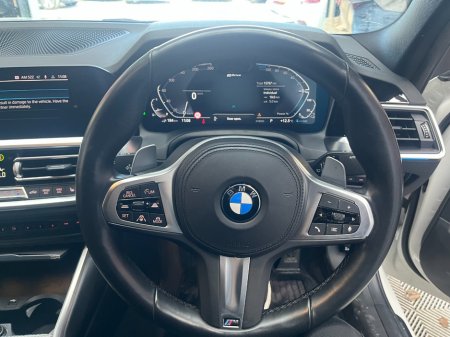 2021 BMW 3-Series - photo 10