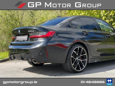 2024 BMW 3-Series - photo 10