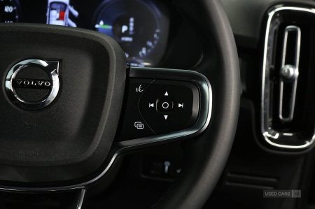 2023 Volvo XC40 - photo 24