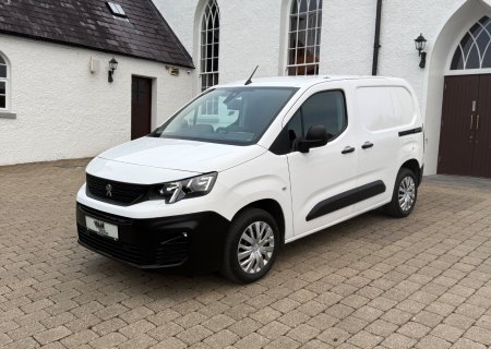 2021 Peugeot Partner - photo 2