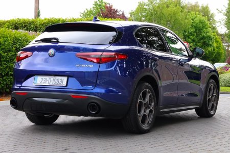 2023 Alfa Romeo Stelvio - photo 8