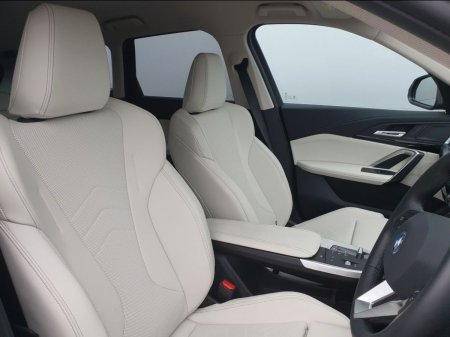 2026 BMW iX1 - photo 12