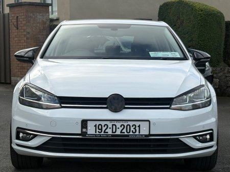 2019 Volkswagen Golf - photo 2