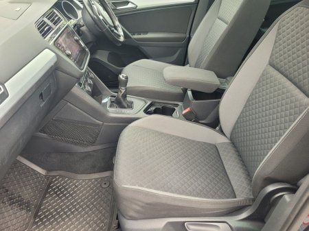 2018 Volkswagen Tiguan - photo 4