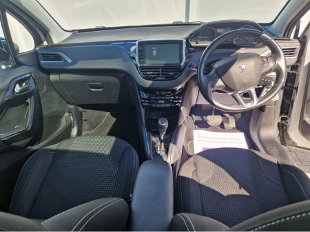 2017 Peugeot 208 - photo 17