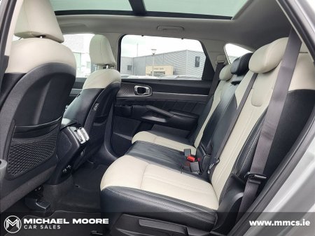 2023 Kia Sorento - photo 6