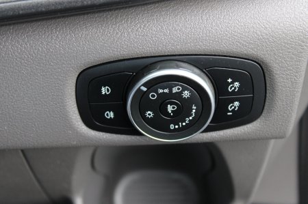 2018 Ford Transit - photo 23