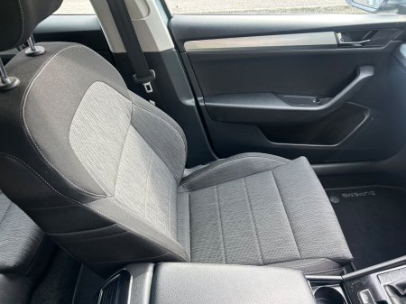 2016 Skoda Superb - photo 14