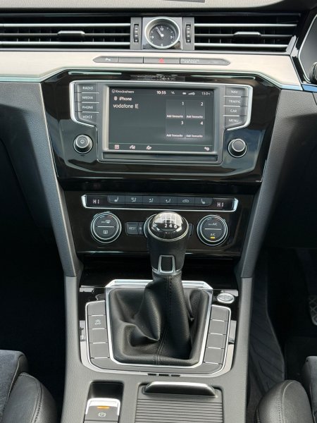 2015 Volkswagen Passat - photo 22