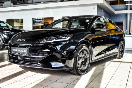 2026 BYD Seal 6 Demo Saloon Hybrid BOOST