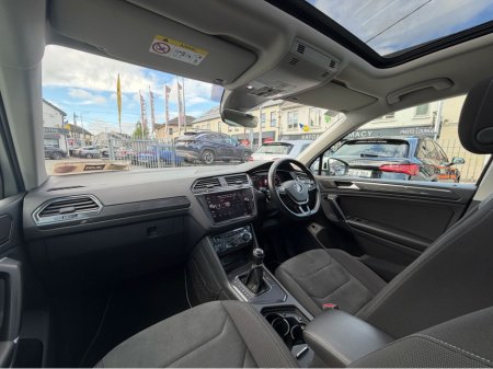 2018 Volkswagen Tiguan - photo 28