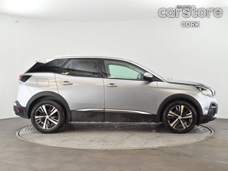 2019 Peugeot 3008 - photo 2