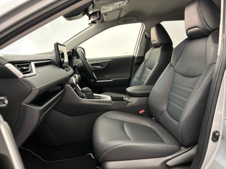 2024 Toyota RAV4 - photo 6