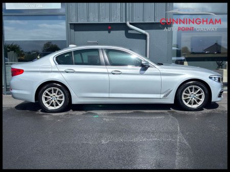 2020 BMW 5-Series - photo 4