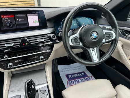 2019 BMW 5-Series - photo 19