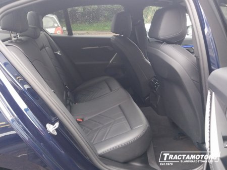 2025 BMW 5-Series - photo 23