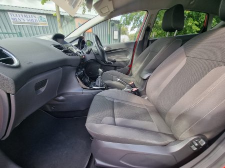 2017 Ford Fiesta - photo 21