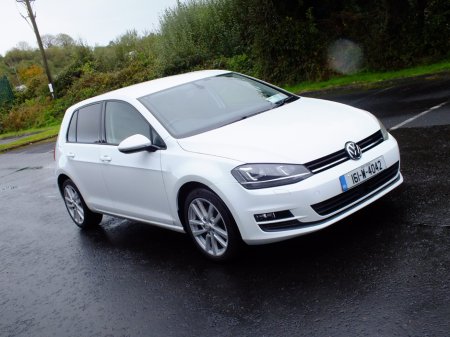 2016 Volkswagen Golf - photo 2
