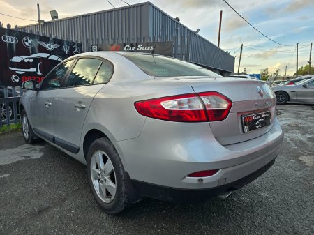 2011 Renault Fluence - photo 9