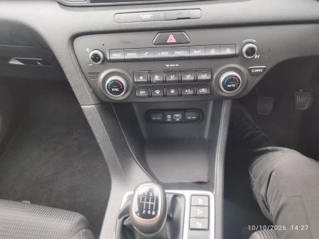 2016 Kia Sportage - photo 16