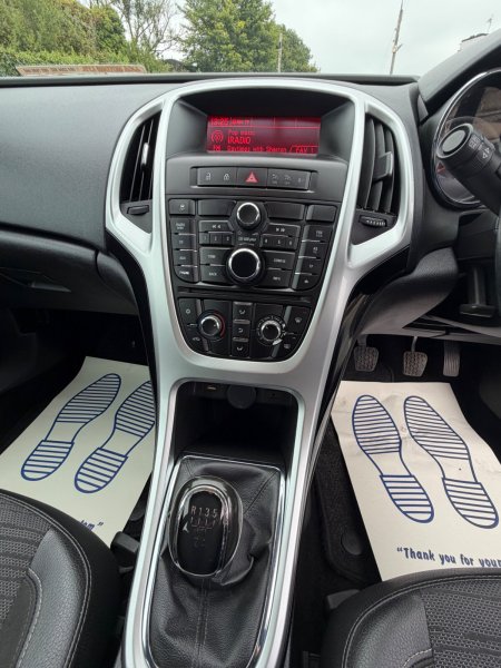2015 Vauxhall Astra - photo 19