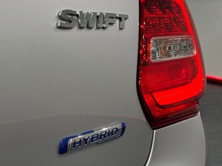 2022 Suzuki Swift - photo 11
