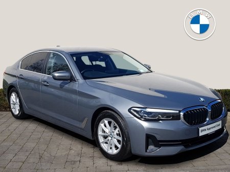 2023 BMW 5-Series 520d SE