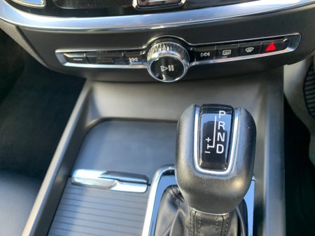 2020 Volvo V60 - photo 26