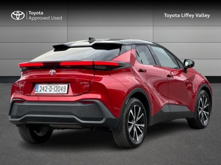 2024 Toyota C-HR - photo 2
