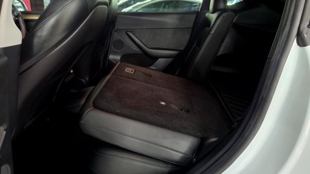 2023 Tesla Model Y - photo 23